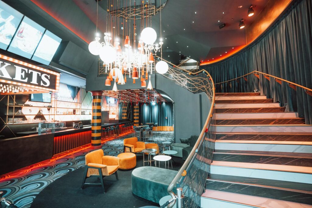 Vandalay: Unplugged at The Velvet Lounge